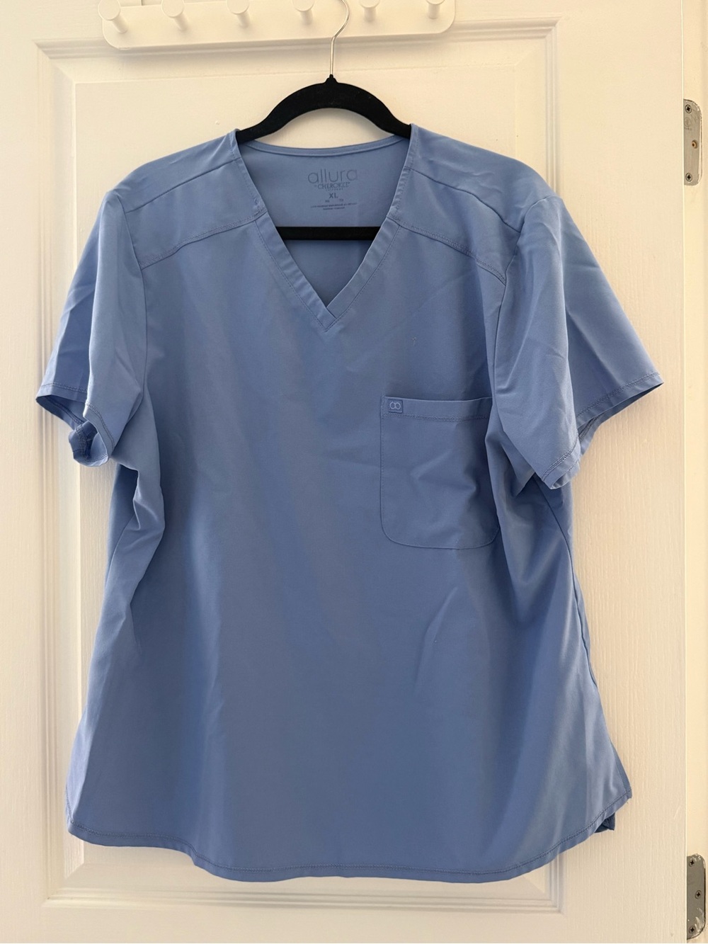 Cherokee Women's Short Sleeve V-Neck Top in Light Blue